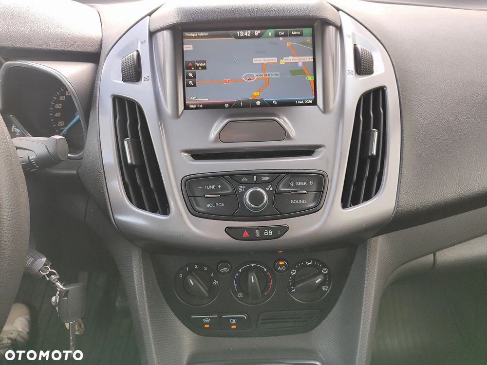 Ford Transit Connect - 12