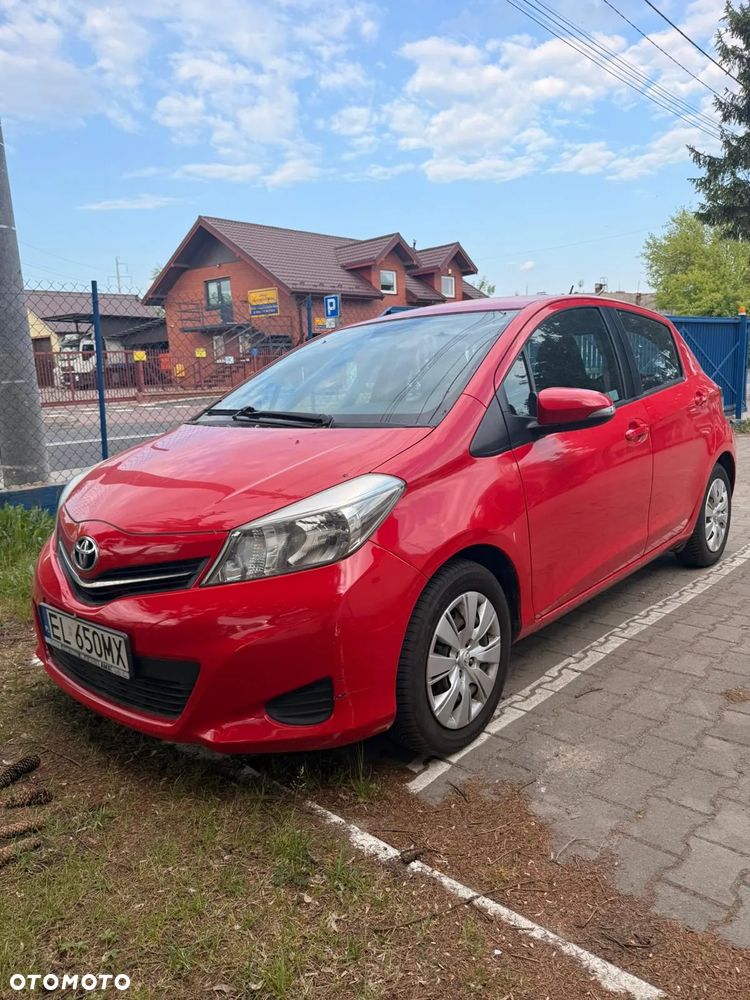 Toyota Yaris 1.0 Sol - 1