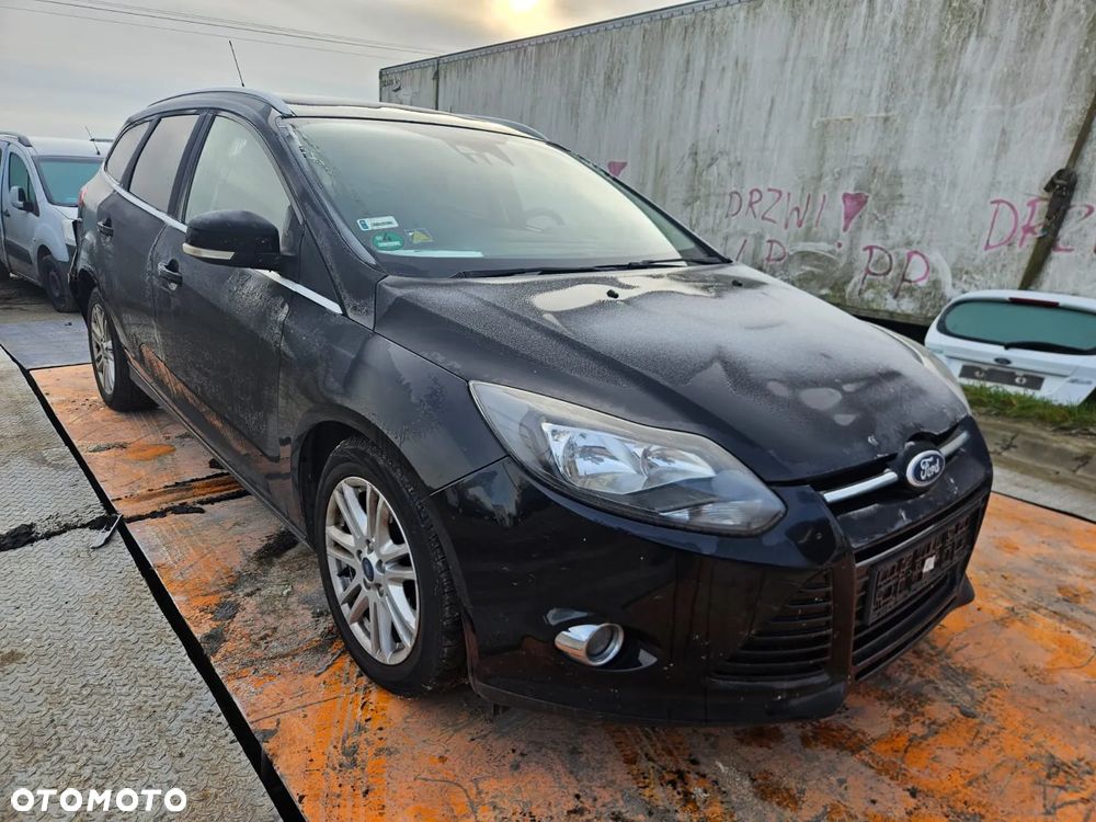 Ford Focus III Kombi 2013 Silnik 2.0 TDCi (AV4Q6007DC) 140KM (103kW) FB na części drzwi lampa zderzak - 2