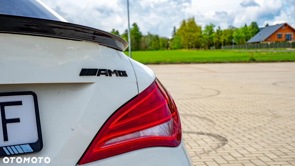 Mercedes-Benz CLA - 15