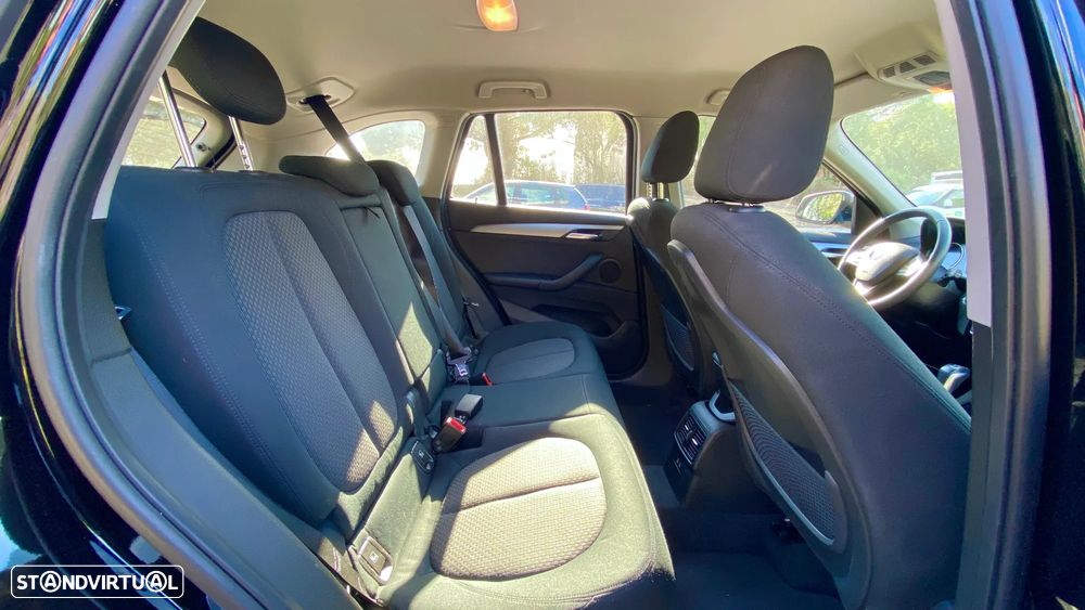 BMW X1 25 e xDrive Line Sport - 12