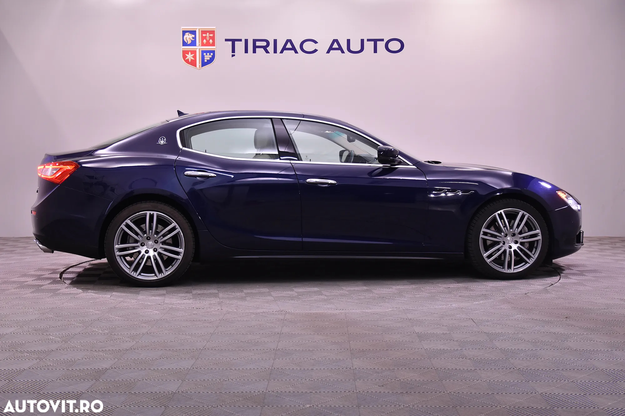 Maserati Ghibli - 6