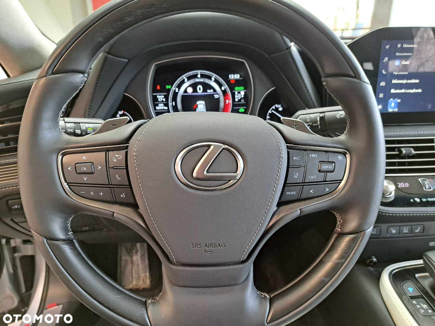 Lexus LS - 28