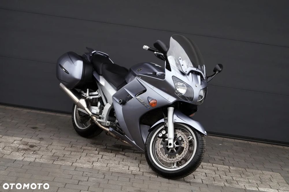 Yamaha FJR - 1