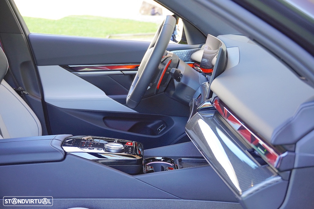 BMW M5 Standard - 25