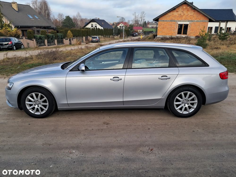 Audi A4 Avant 2.0 TDI e DPF Attraction - 5