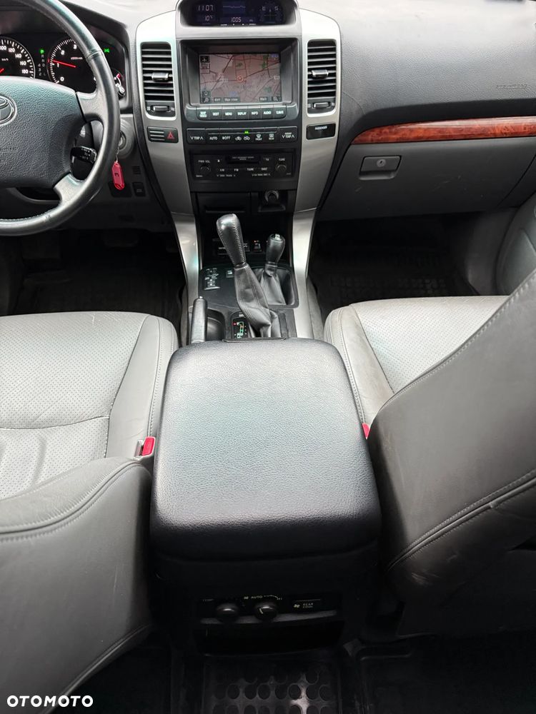 Toyota Land Cruiser 3.0 D Sol - 10