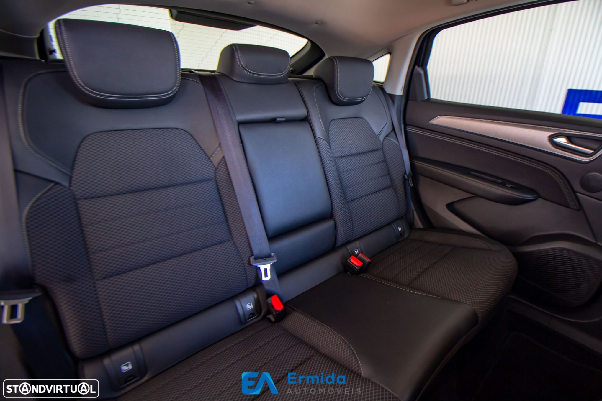Renault Arkana 1.3 TCe Evolution EDC - 28