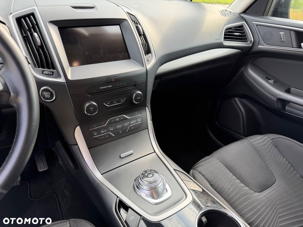 Ford S-Max 2.0 EcoBlue Titanium - 16