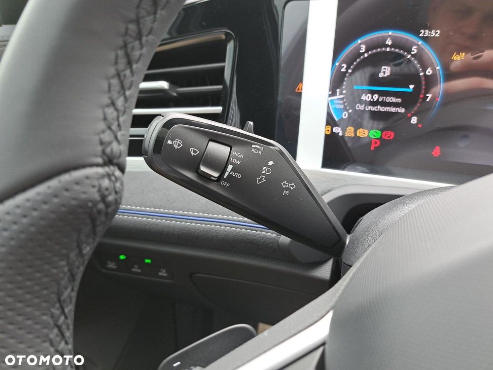 Volkswagen Passat 2.0 TSI 4Mot R-Line Plus DSG - 33