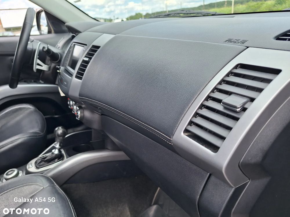Peugeot 4007 2.2HDi Premium - 25