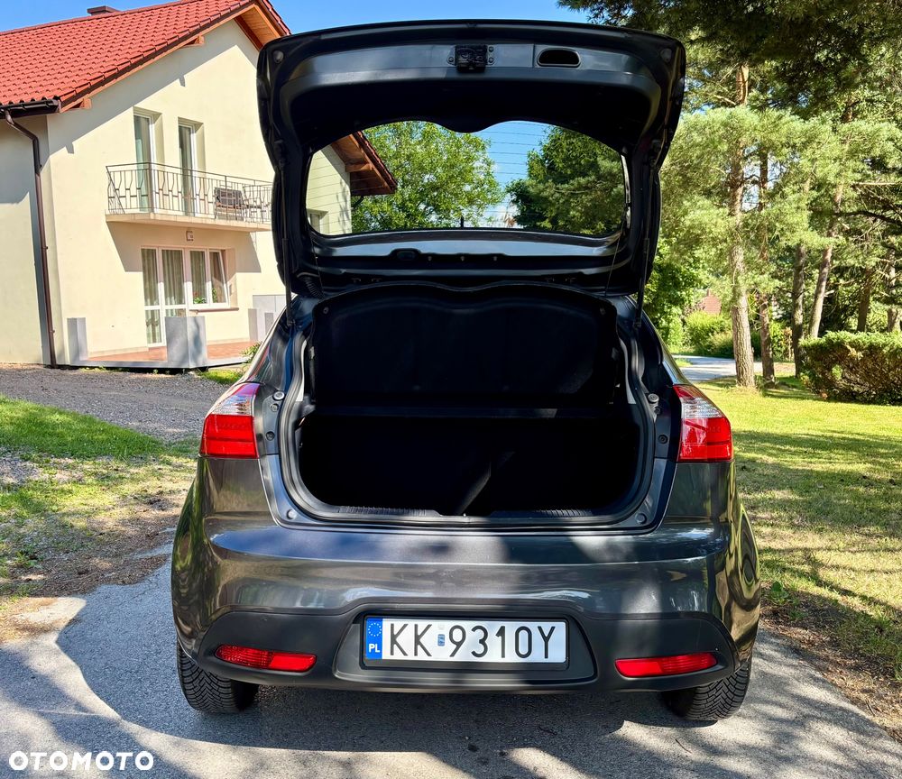 Kia Rio 1.2 Dream-Team Edition - 24