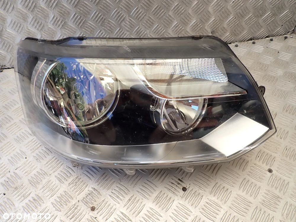 LAMPA LEWY / PRAWY PRZÓD VW T5  7E1941015C / 7E1941016C - 10