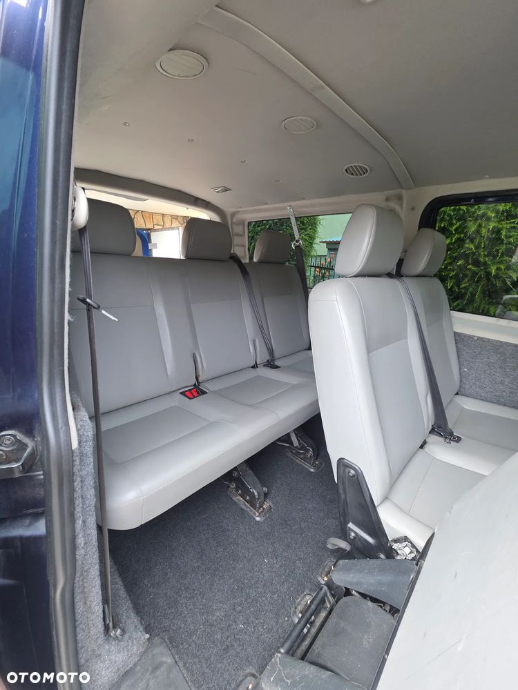 Volkswagen Transporter L2H1 - 22