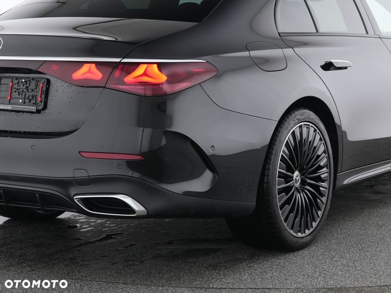 Mercedes-Benz Klasa E 220 d mHEV AMG 9G-Tronic - 5