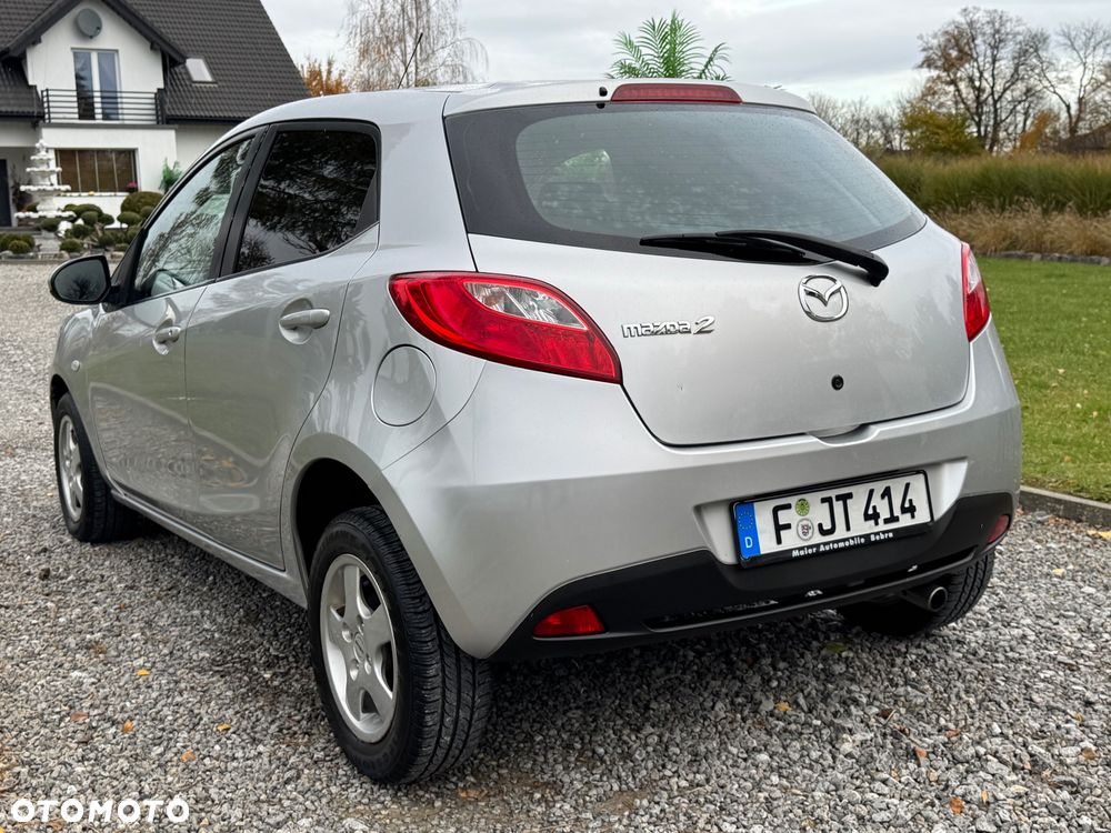 Mazda 2 - 12