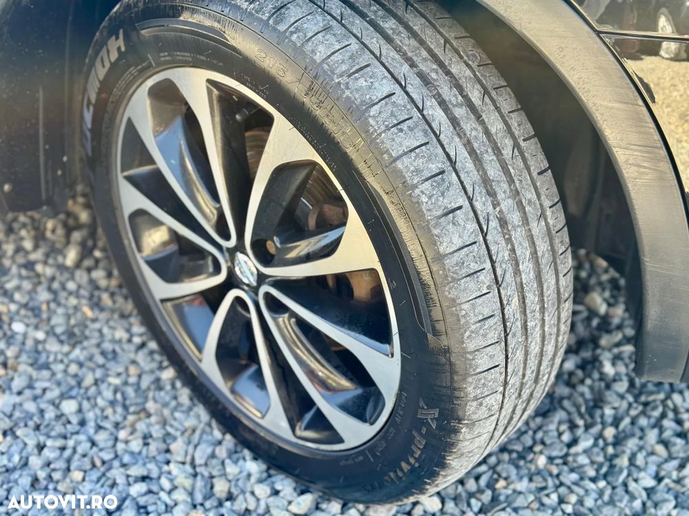 Nissan Qashqai 2.0 DCI 4 x 4 DPF Aut tekna - 18