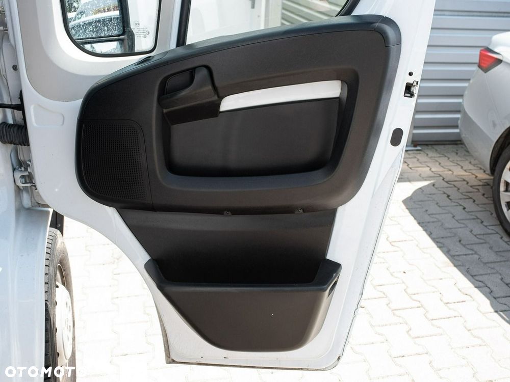 Opel Movano - 21