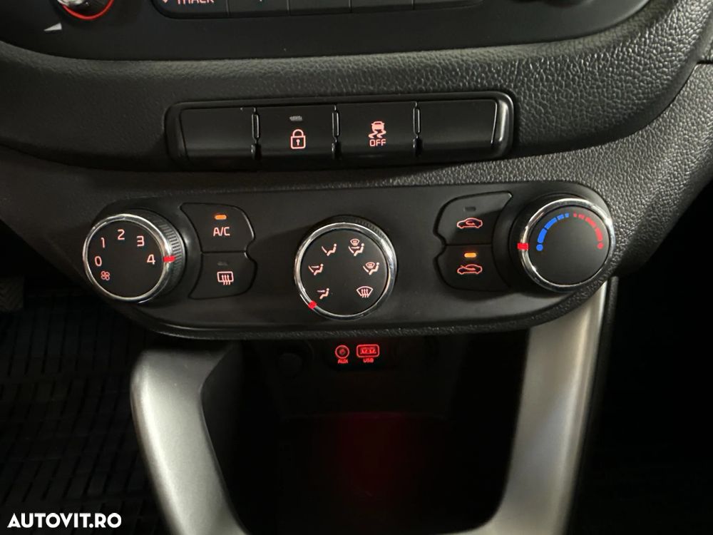 Kia Ceed - 17