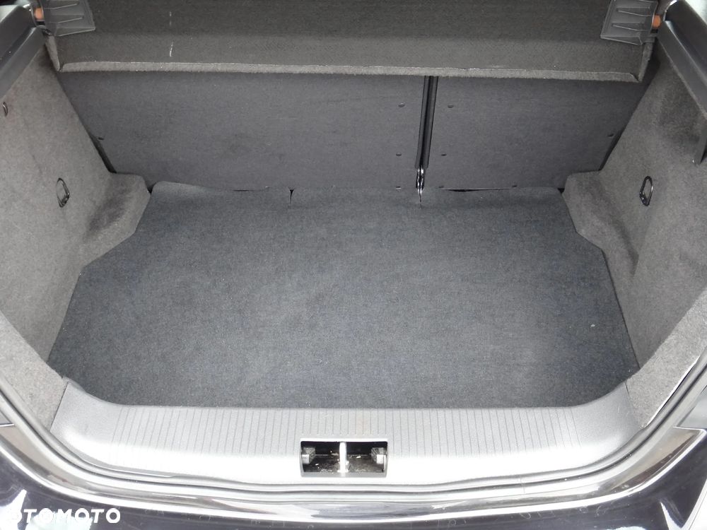 Opel Astra 1.6 Innovation - 34