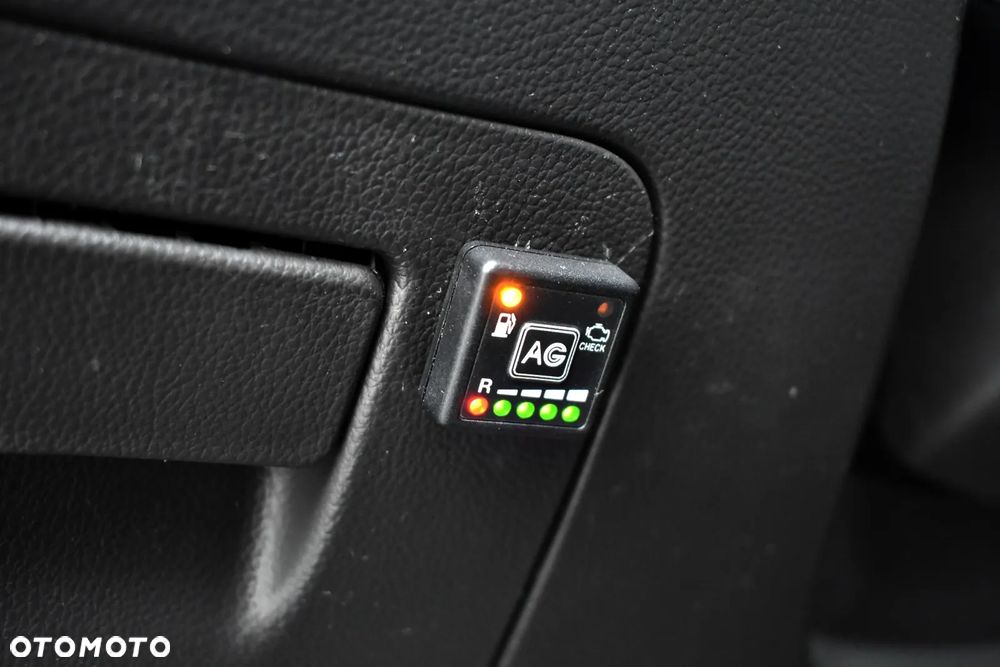 Chevrolet Cruze 1.8 LT+ - 33