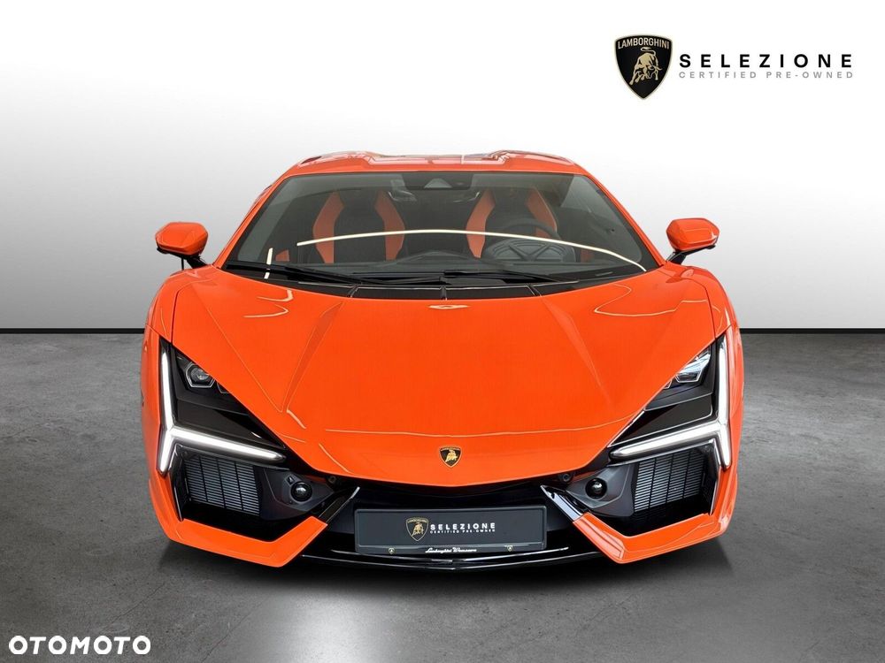 Lamborghini Revuelto - 6