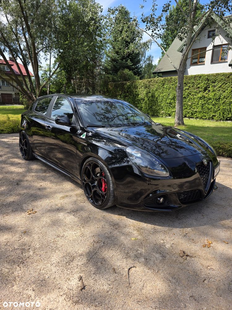 Alfa Romeo Giulietta - 1