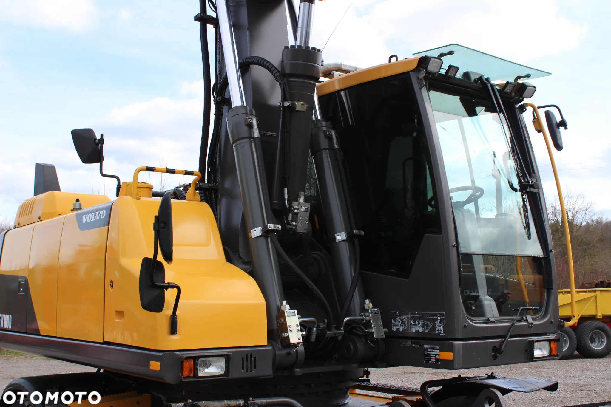 Volvo Ew 180D Rototilt Szczypce Sprowadzona - 7