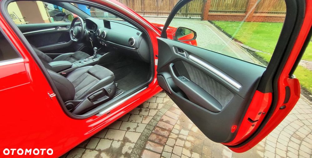 Audi A3 3-drzwiowe 1.8 TFSI S tronic S line Sportpaket - 11