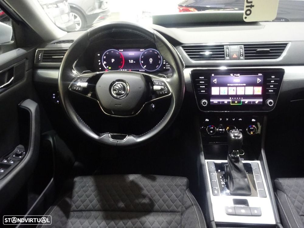 Skoda Superb Break 2.0 TDI Ambition DSG - 28