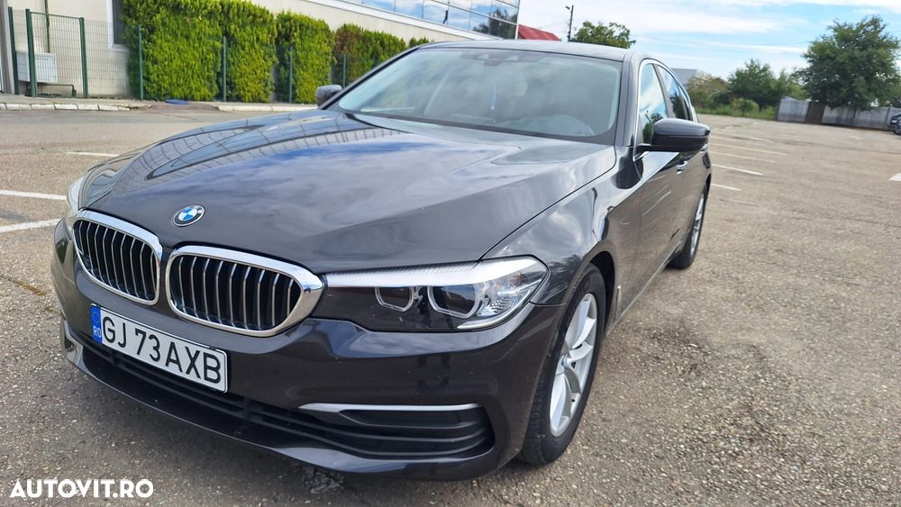 BMW Seria 5 520d Efficient Dynamics Edition Aut. - 1