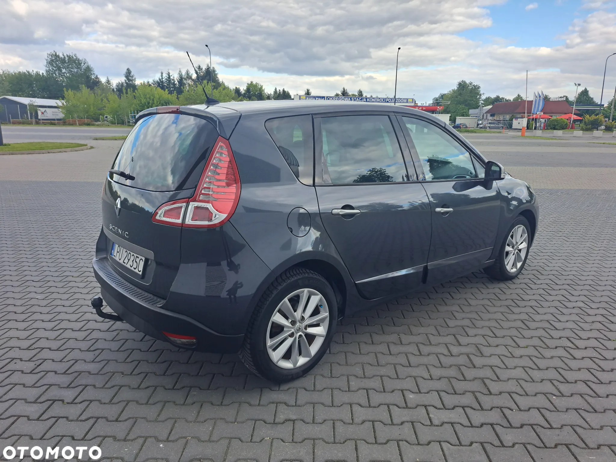Renault Scenic 1.6 16V TomTom Edition - 8