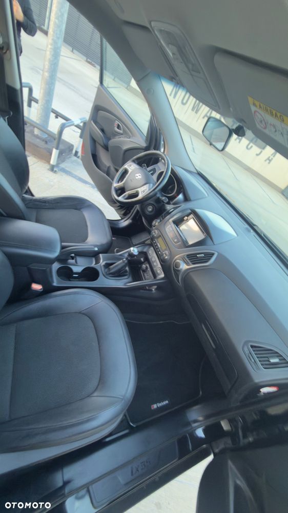 Hyundai ix35 - 23