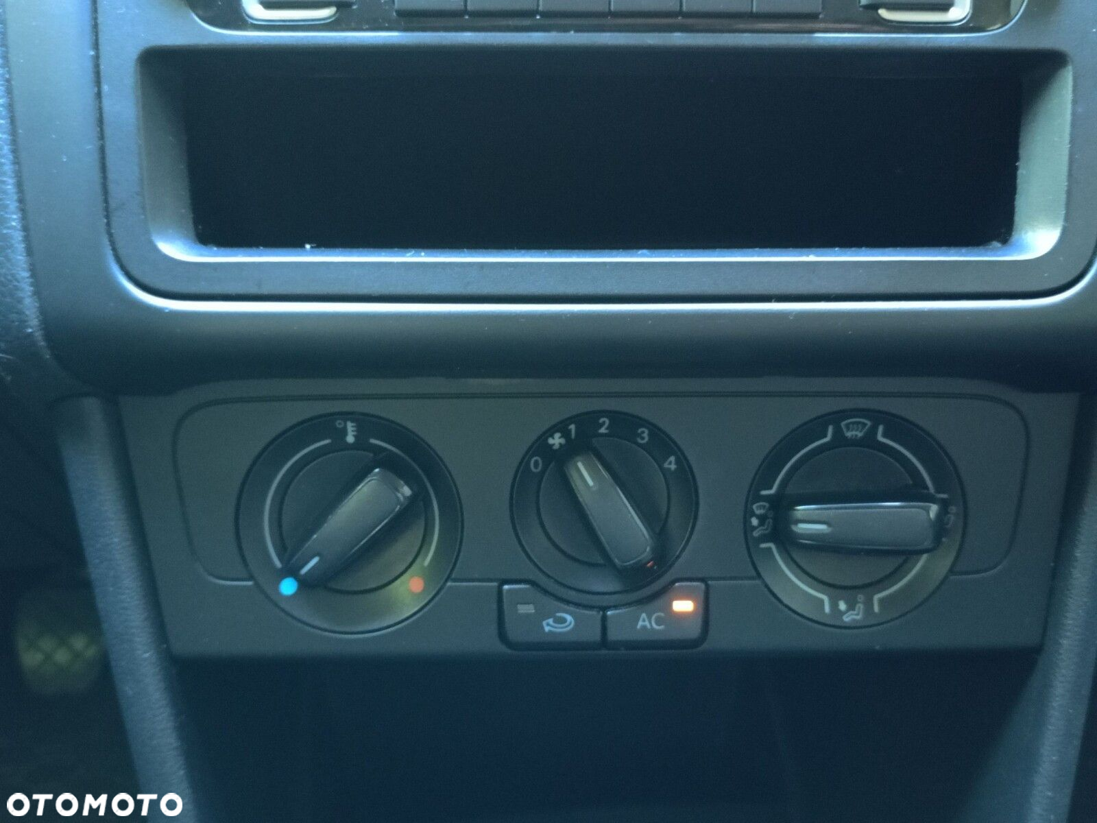 Volkswagen Polo - 13