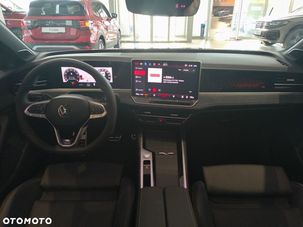 Volkswagen Passat - 15
