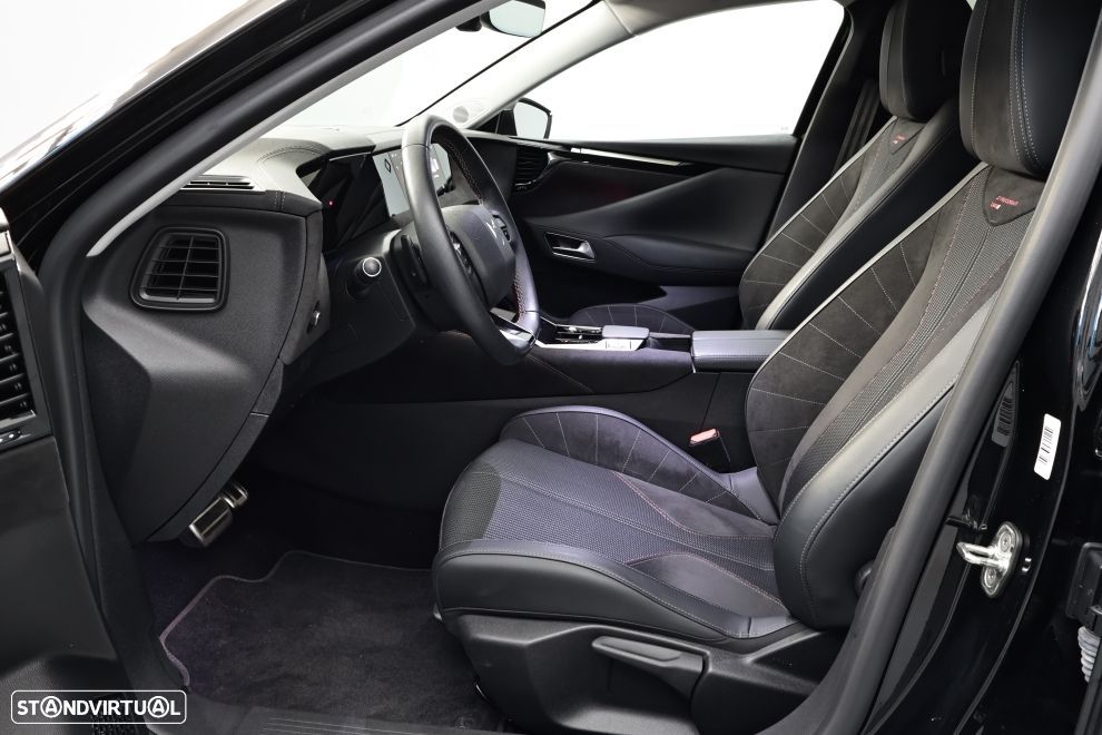 DS DS4 4 1.2 PureTech Performance Line EAT8 - 23