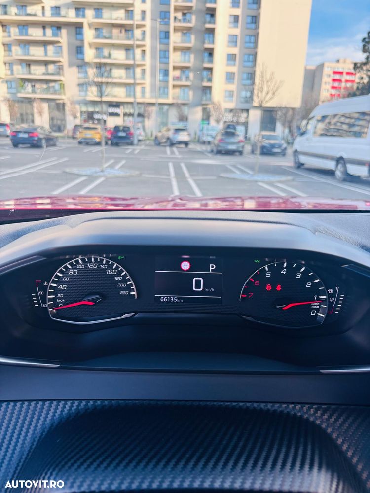 Peugeot 2008 1.2 PureTech EAT8 STT Active Pack - 15