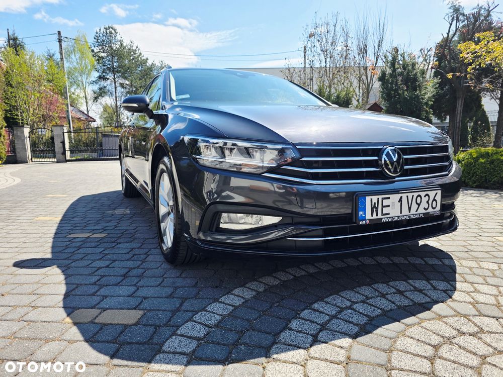 Volkswagen Passat Variant 2.0 TDI EVO Elegance DSG - 5