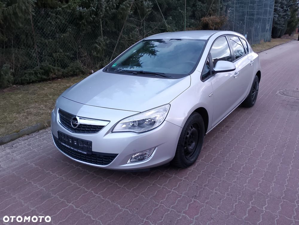 Opel Astra 1.4 Turbo Innovation - 1