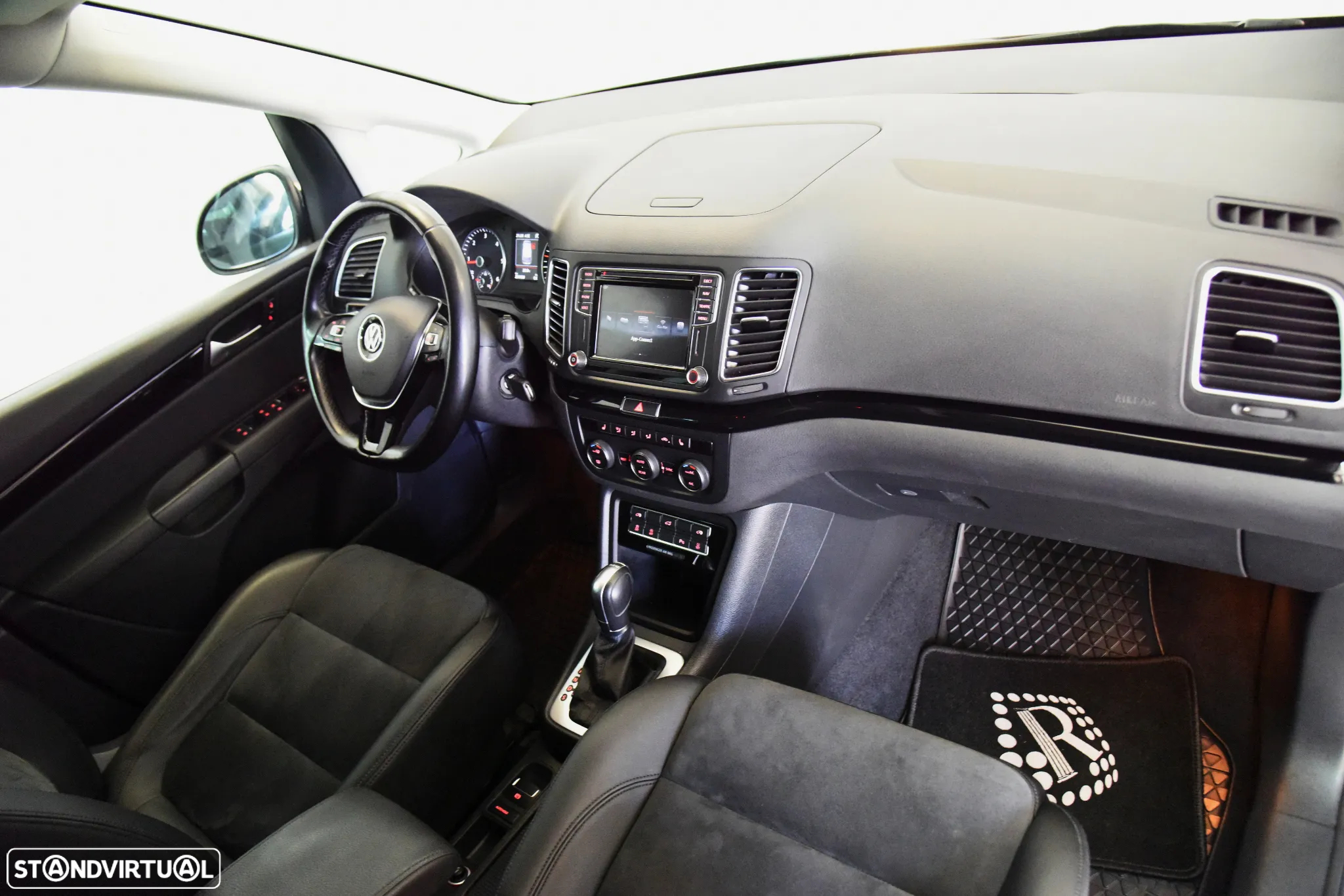 VW Sharan 2.0 TDI Highline DSG - 27