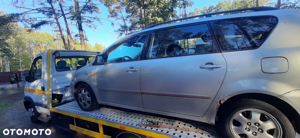 Toyota Avensis Verso 1 clm20l Lakier 1c0  Maska błotnik drzwi  Reflektor lampa przód tył - 24