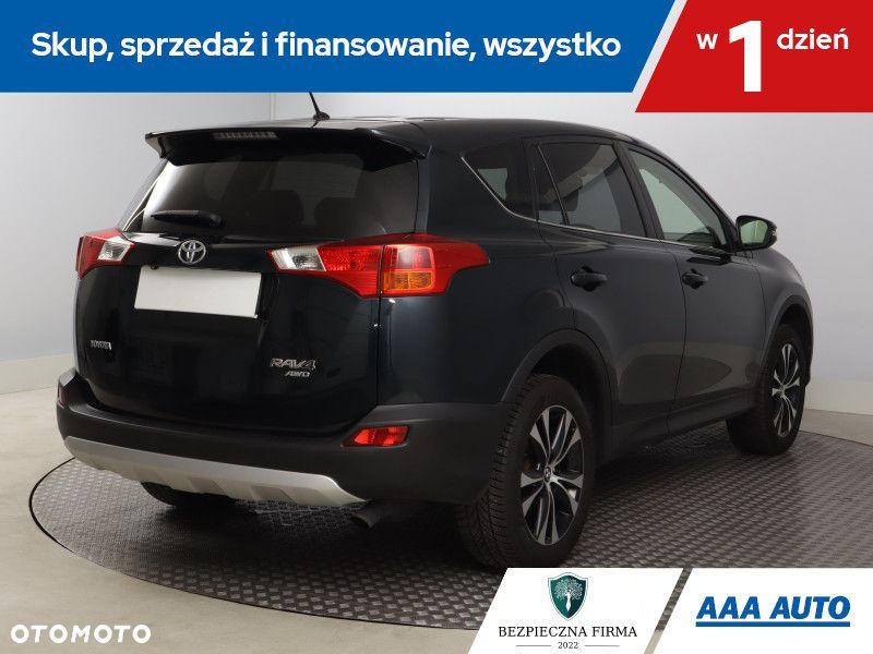 Toyota RAV4 - 7