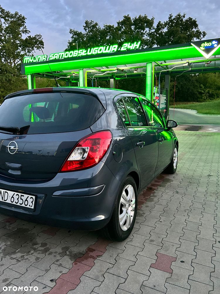 Opel Corsa - 10