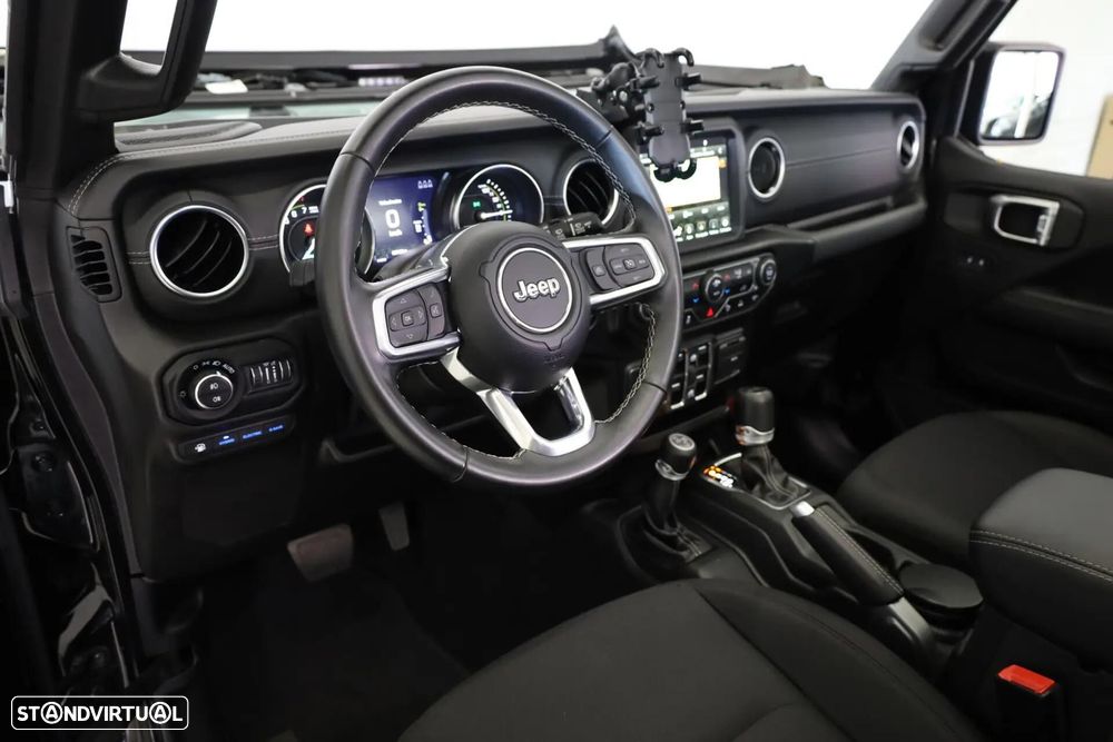 Jeep Wrangler Unlimited 2.0 TG 4xe Sahara - 28