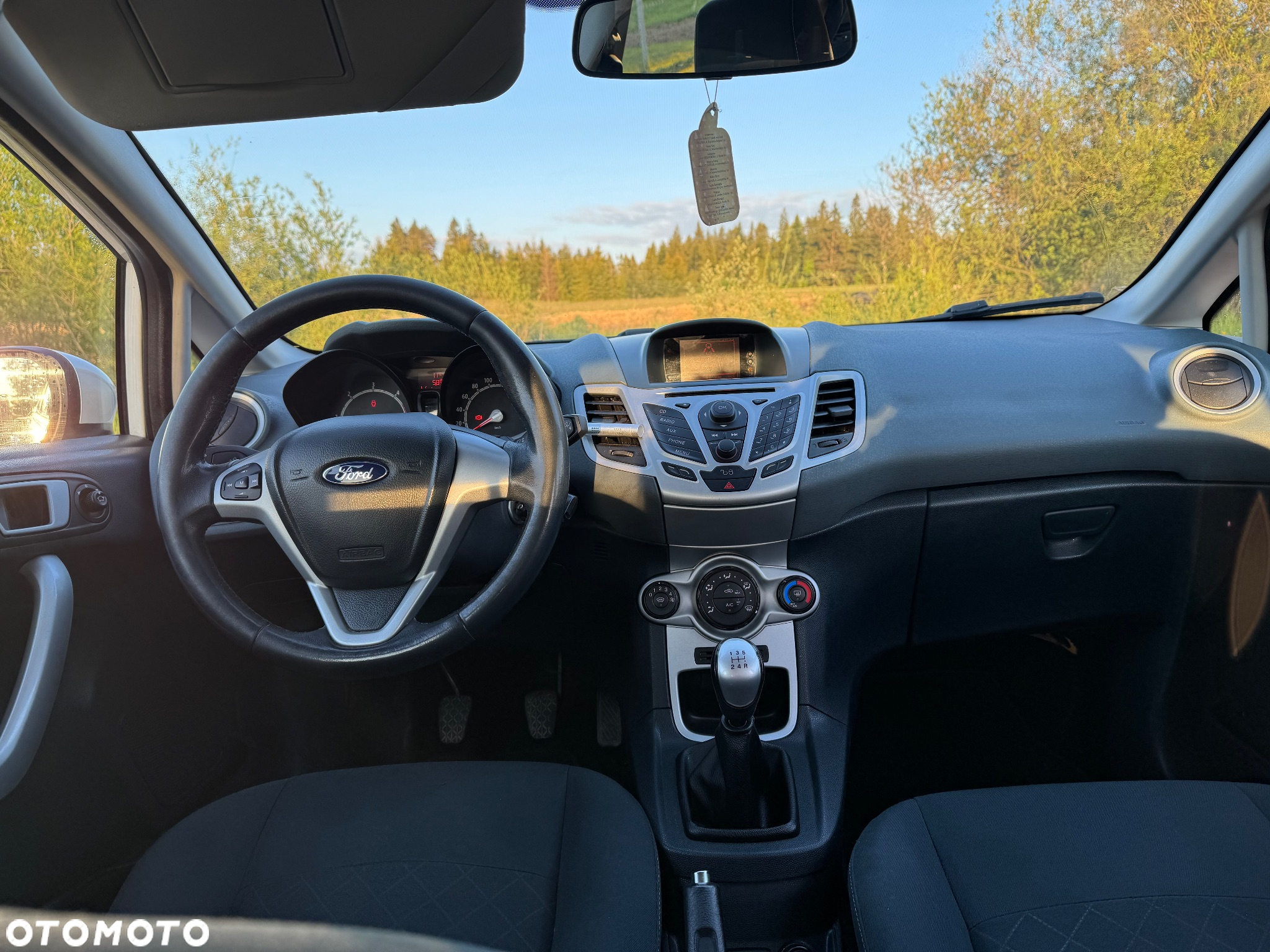 Ford Fiesta - 8