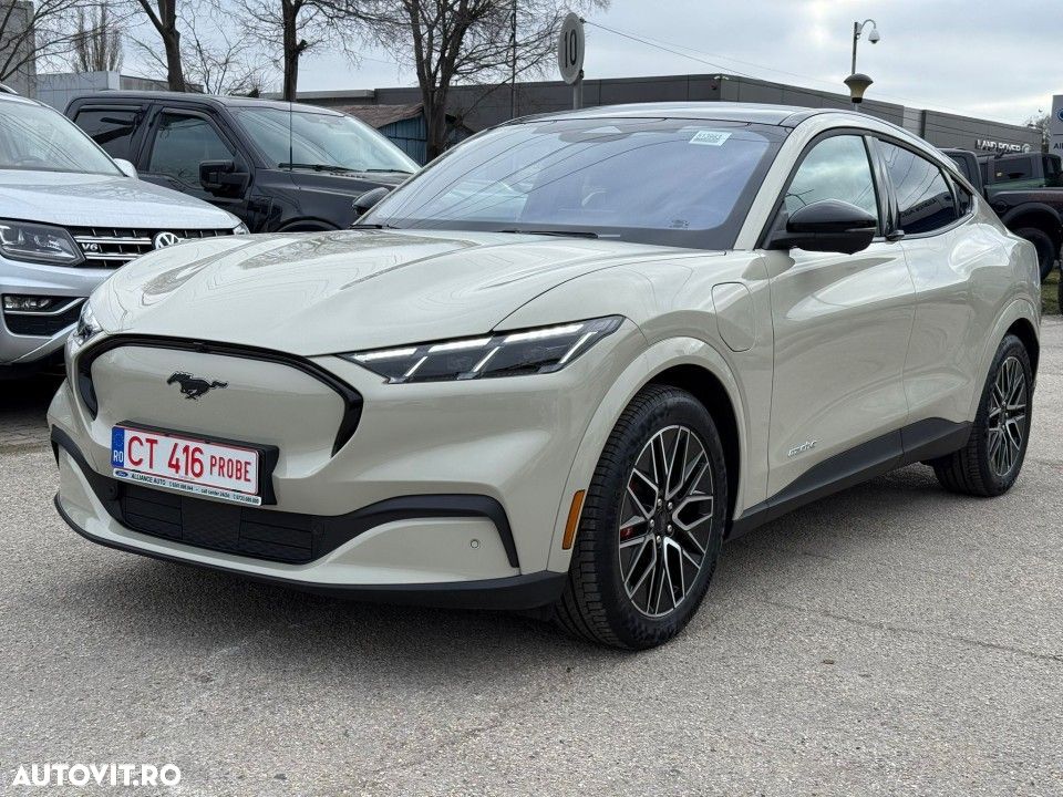 Ford Mustang Mach-E RWD 203 kW Premium - 3