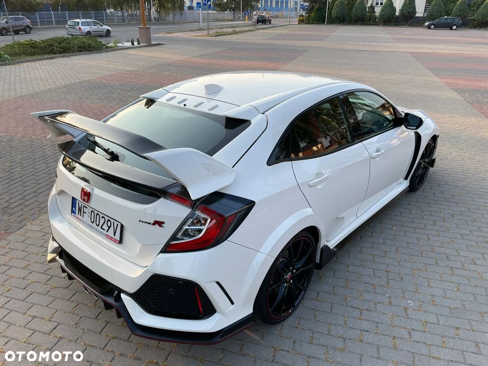 Honda Civic 2.0 VTEC Turbo Type R - 11