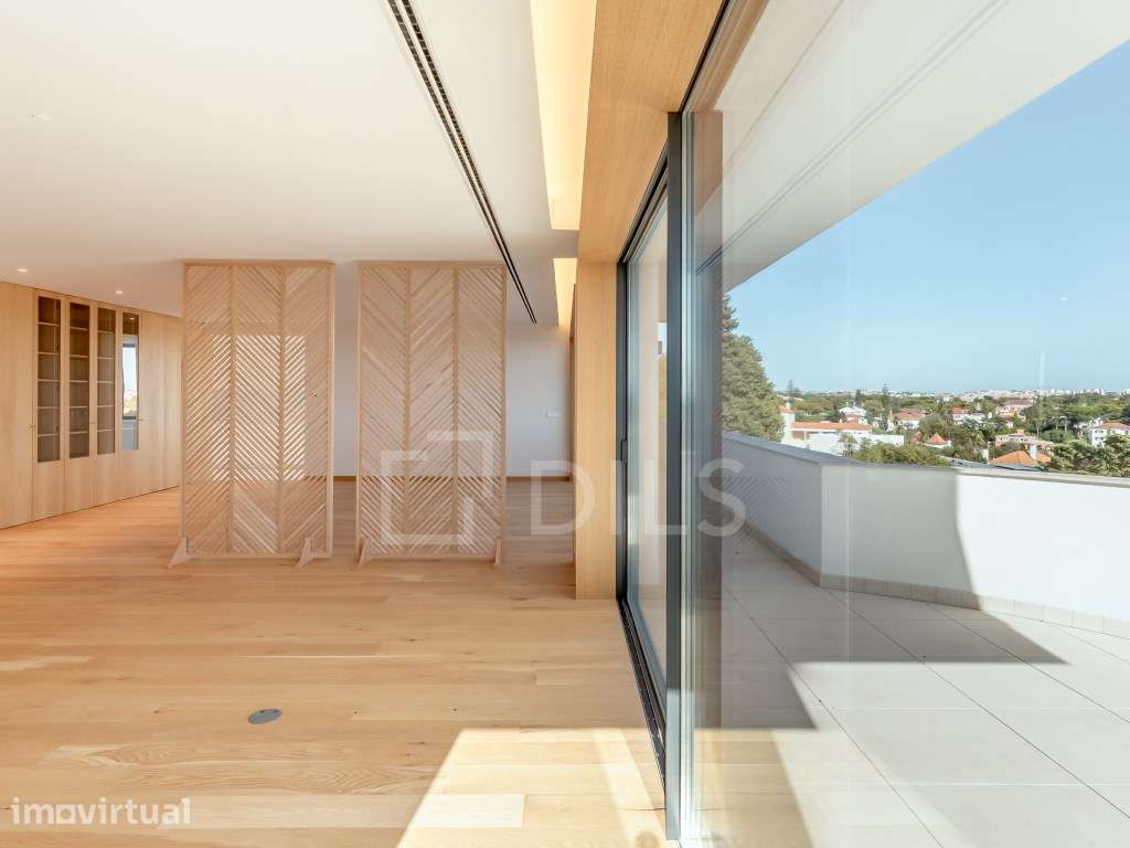 Apartamento T3 com vista mar e terraço no Estoril - Grande imagem: 2/32