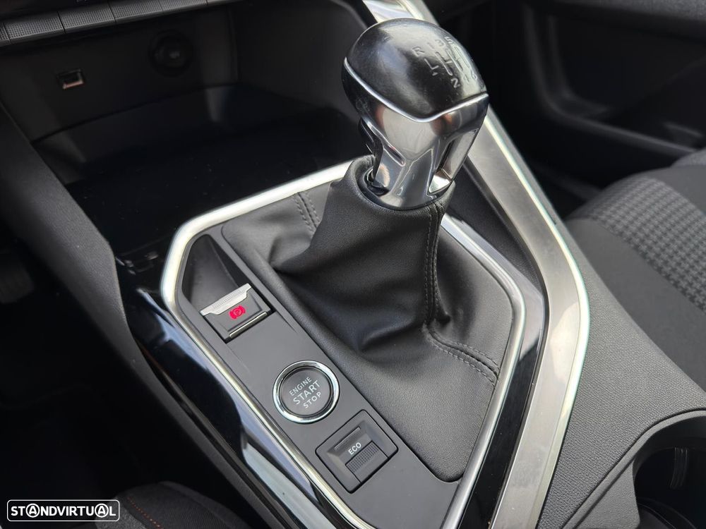 Peugeot 3008 1.5 BlueHDi Active Pack - 26
