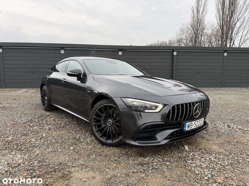 Mercedes-Benz AMG GT - 4